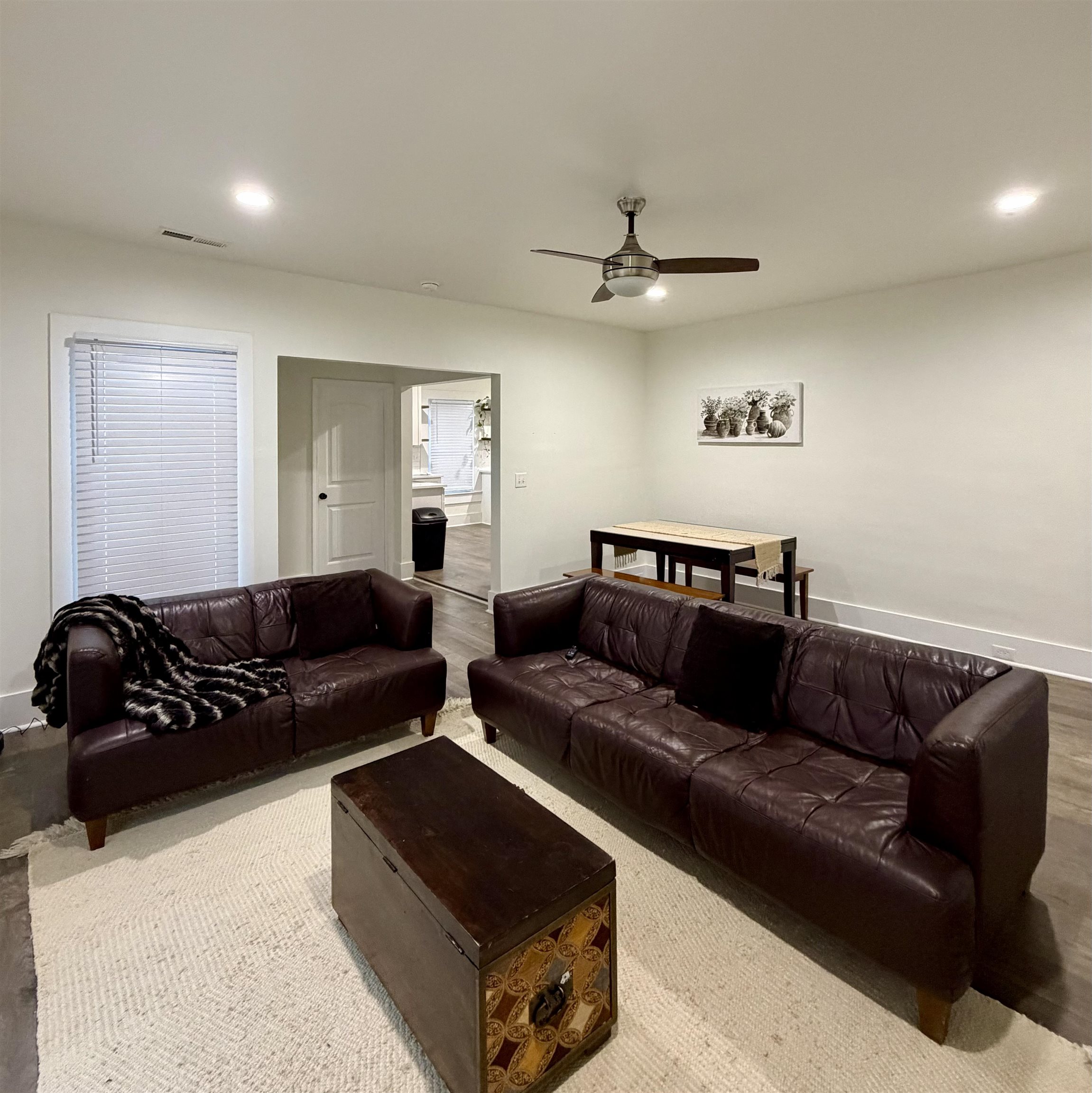 306 Manning St Property Photo 15