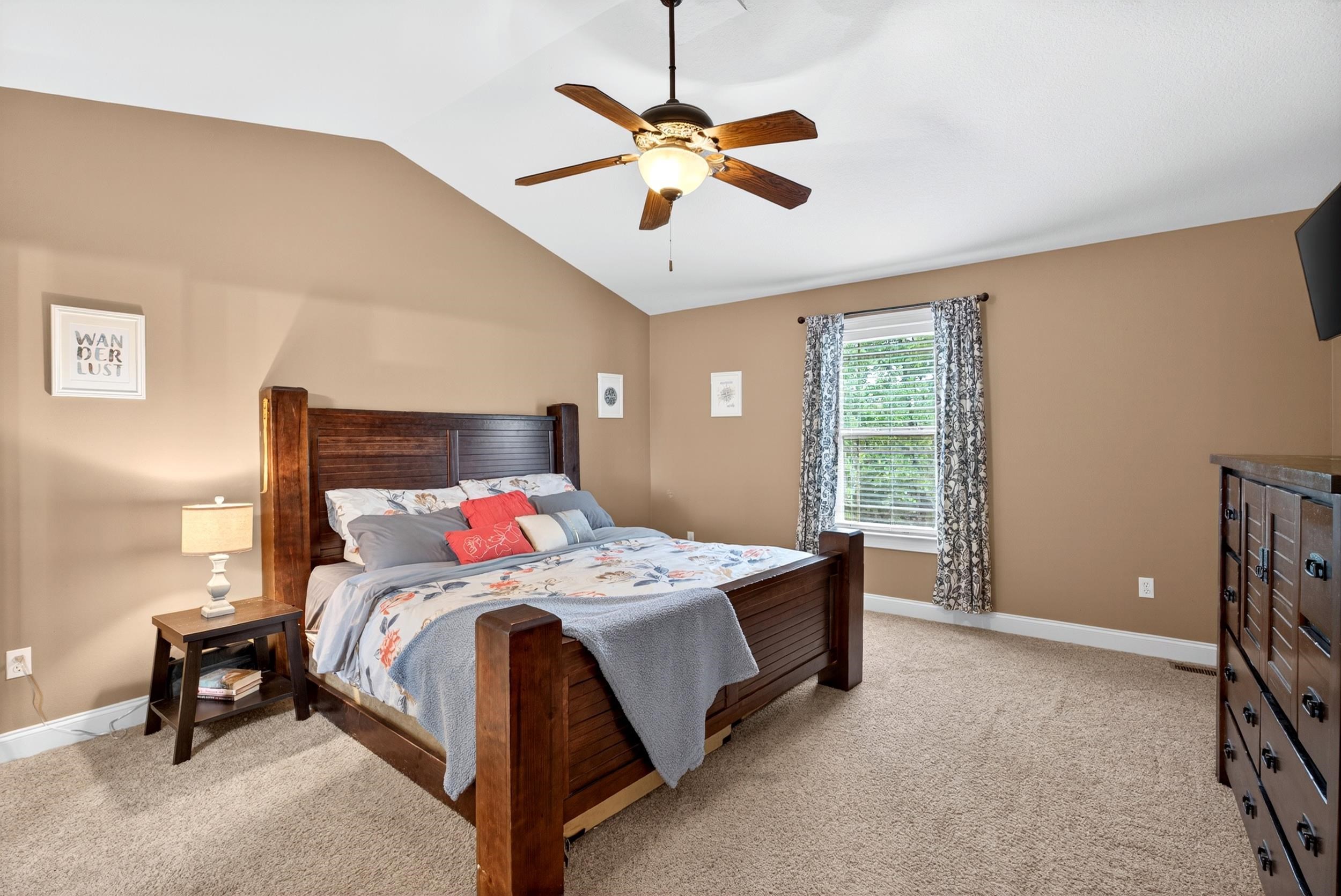 112 Trotter Court Property Photo 7