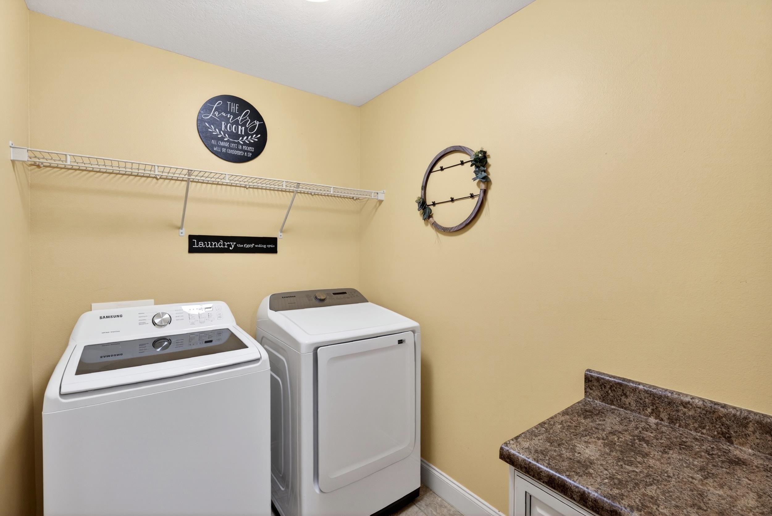 112 Trotter Court Property Photo 17