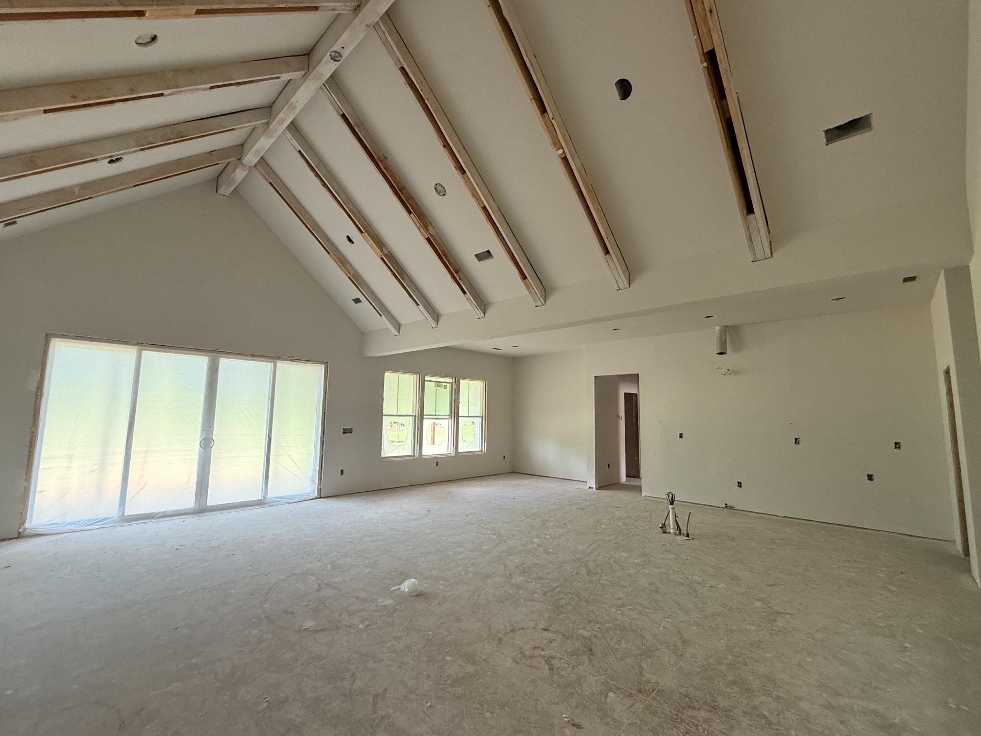 4064 Hollybank Drive Property Photo 3
