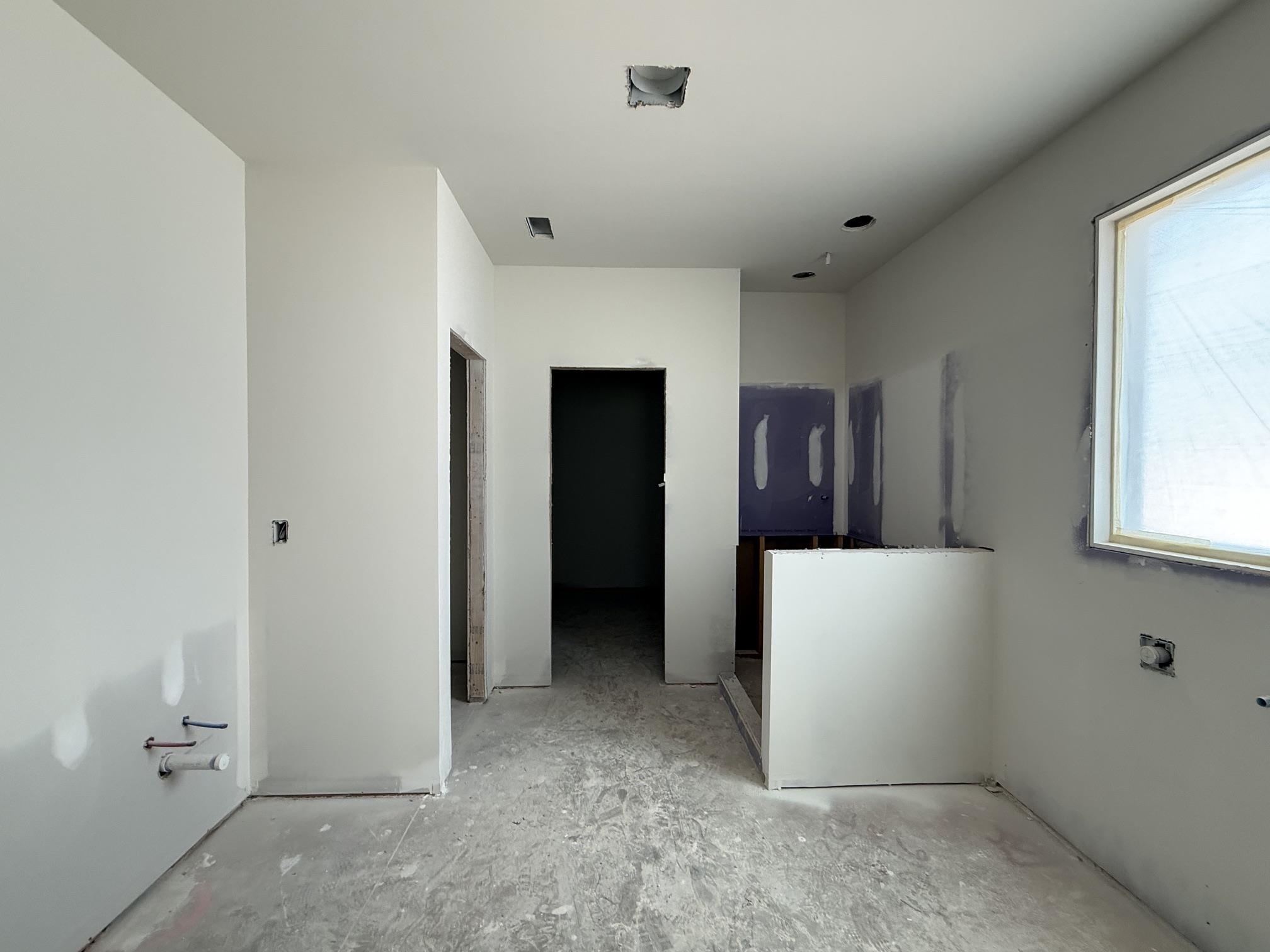 4064 Hollybank Drive Property Photo 6