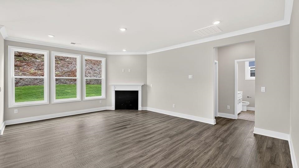 652 Munchberry Way Property Photo 9