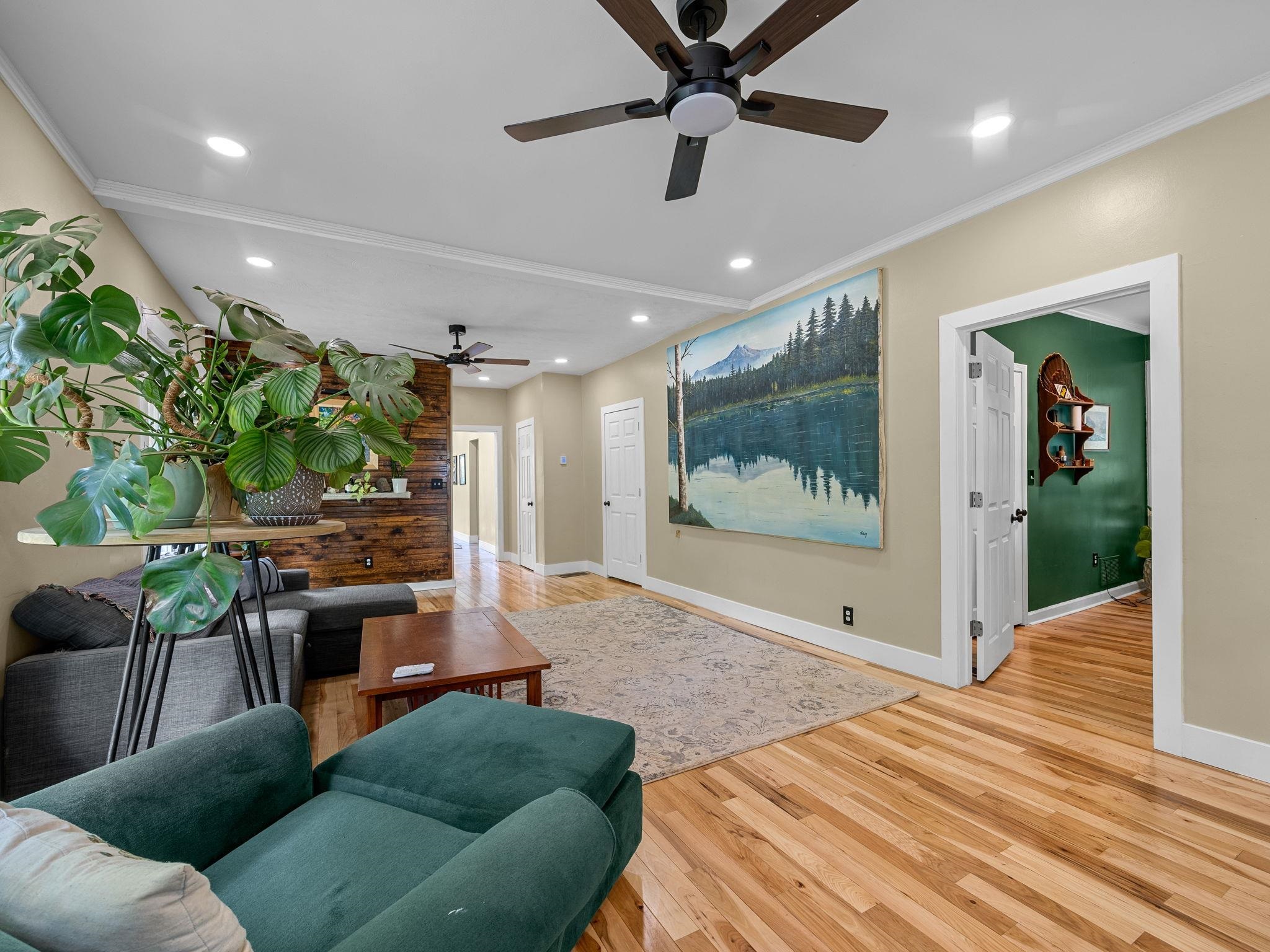 165 Jewell Road Property Photo 4