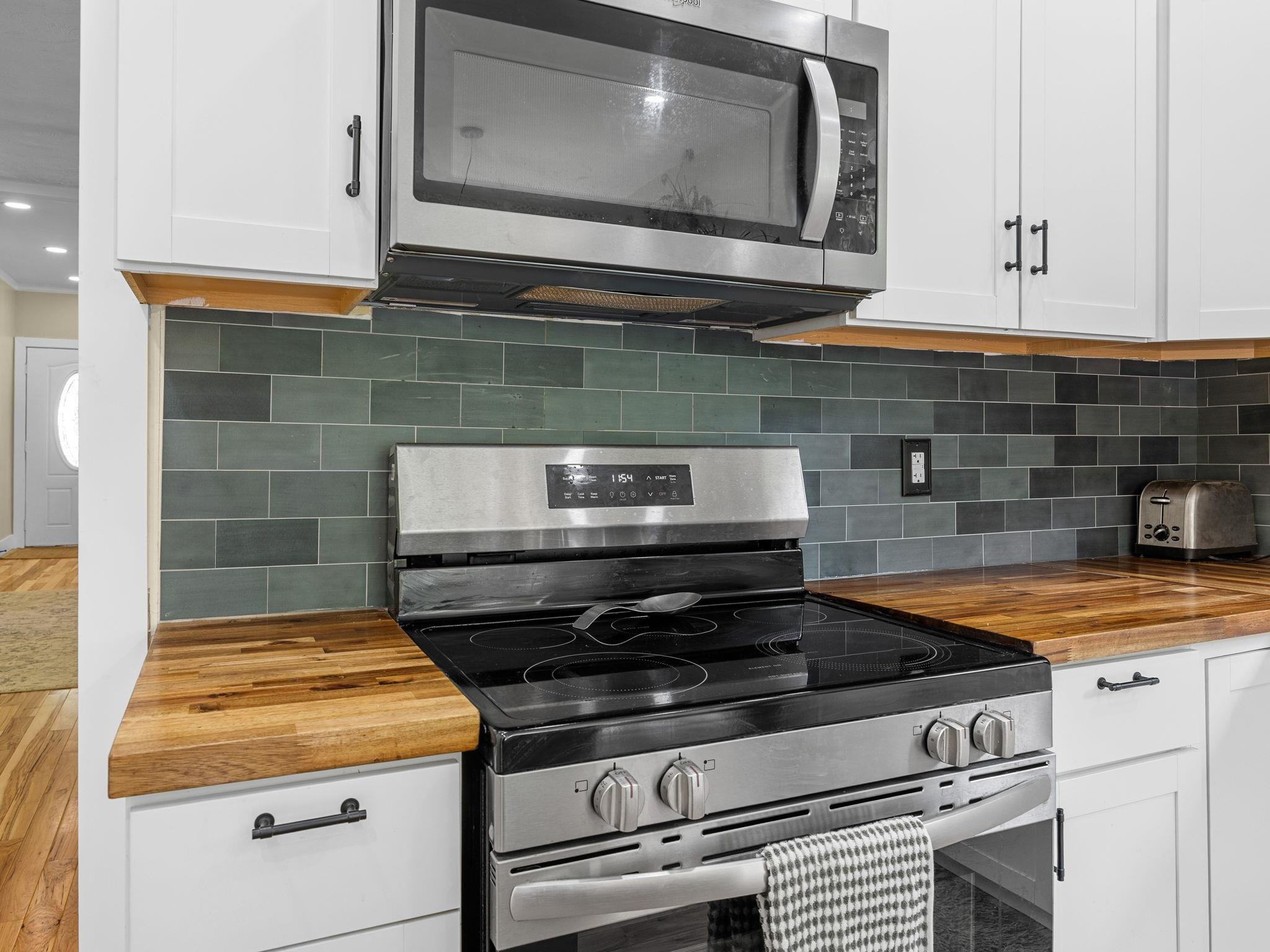 165 Jewell Road Property Photo 11
