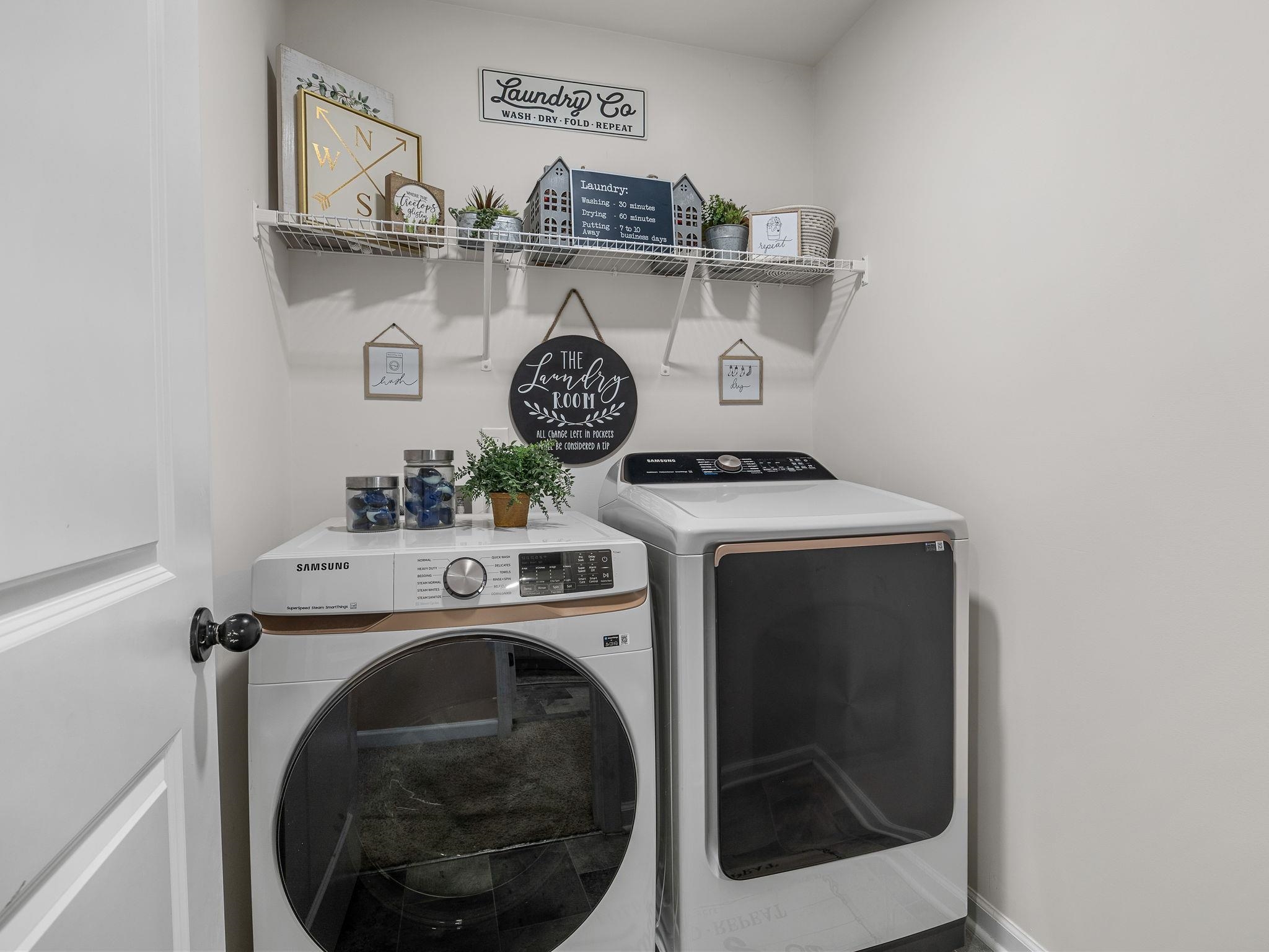 1356 Ledsham Court Property Photo 30
