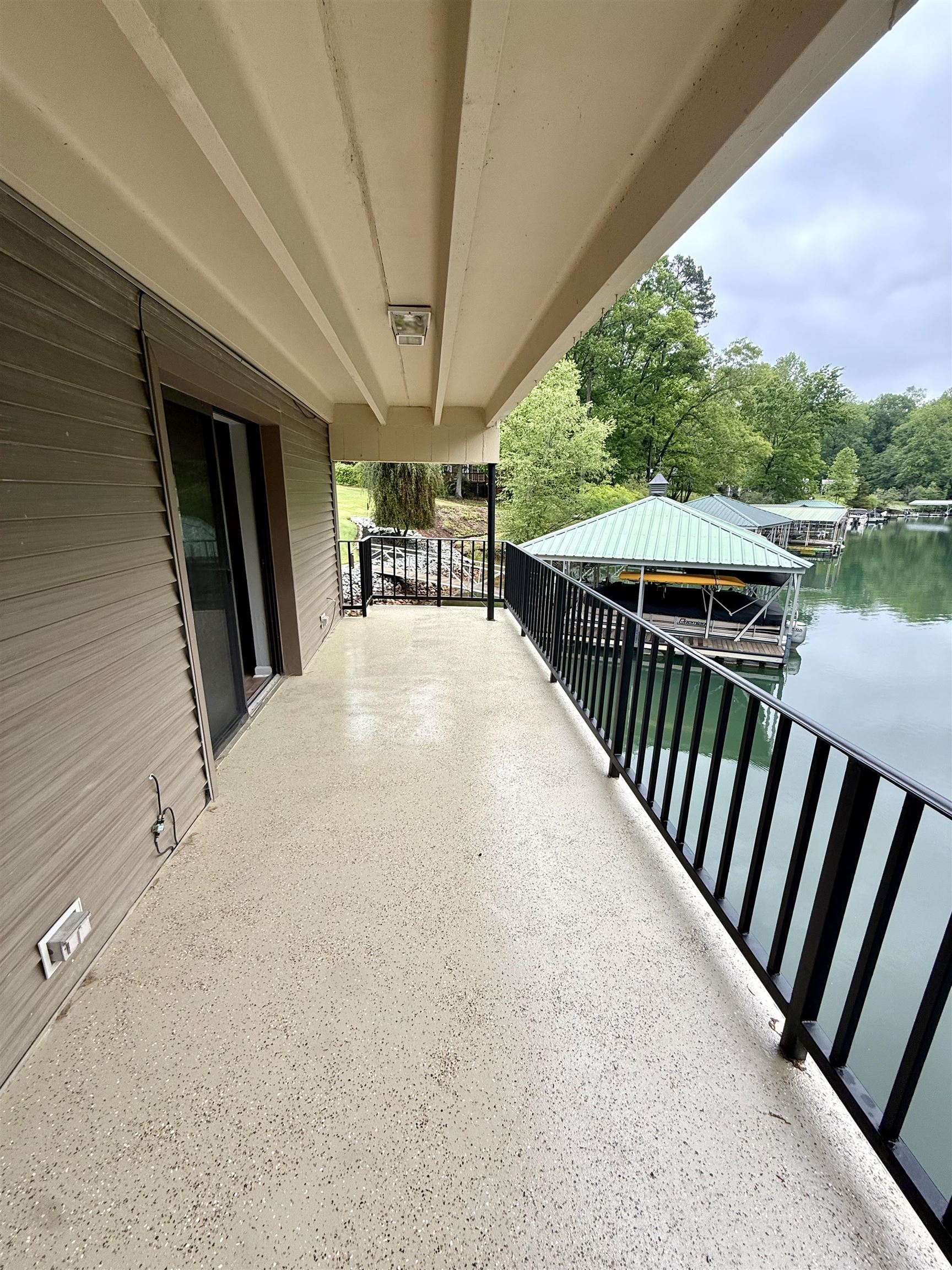 1200 Loran Pointe Circle Property Photo 6