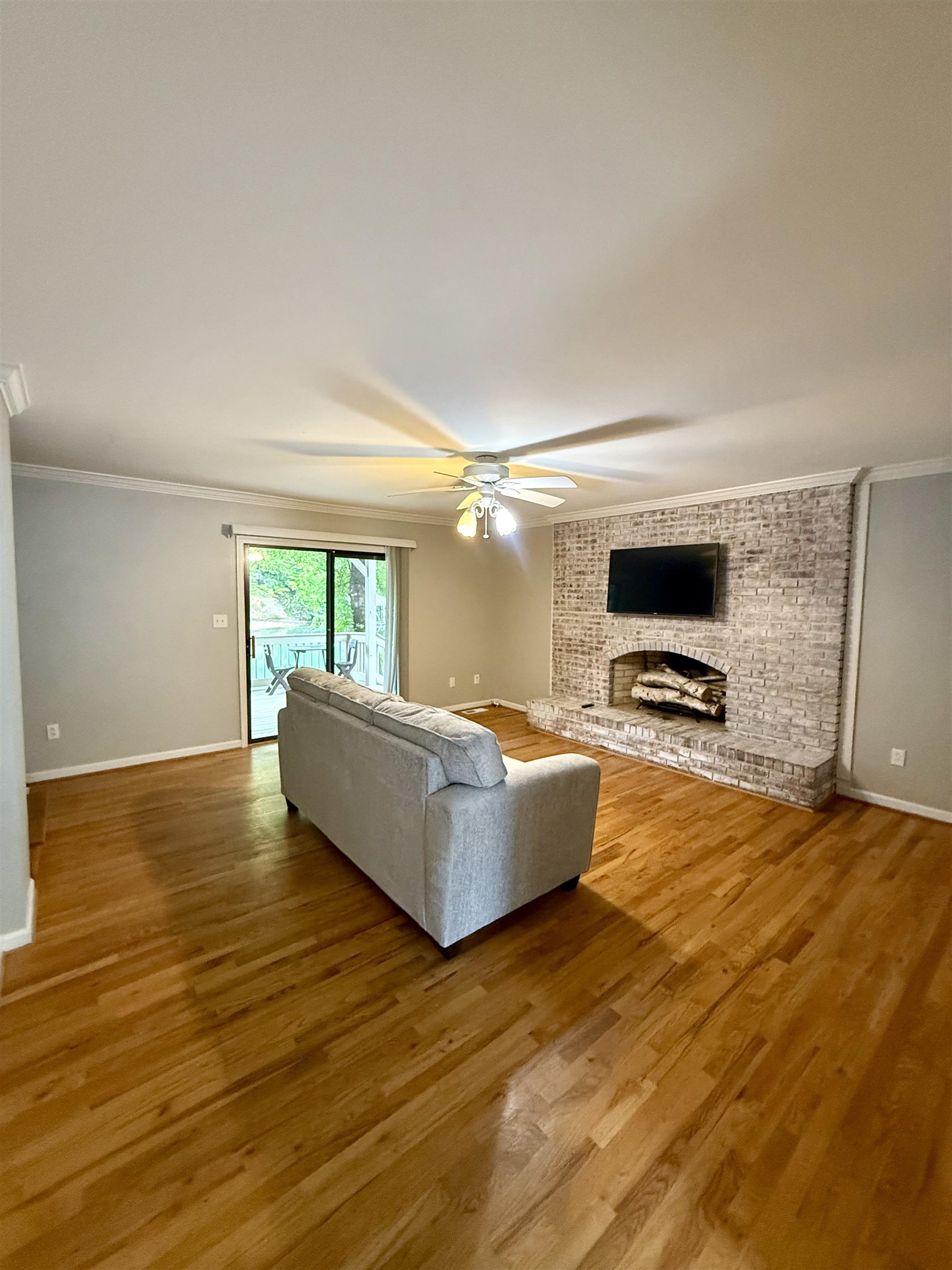 1200 Loran Pointe Circle Property Photo 10