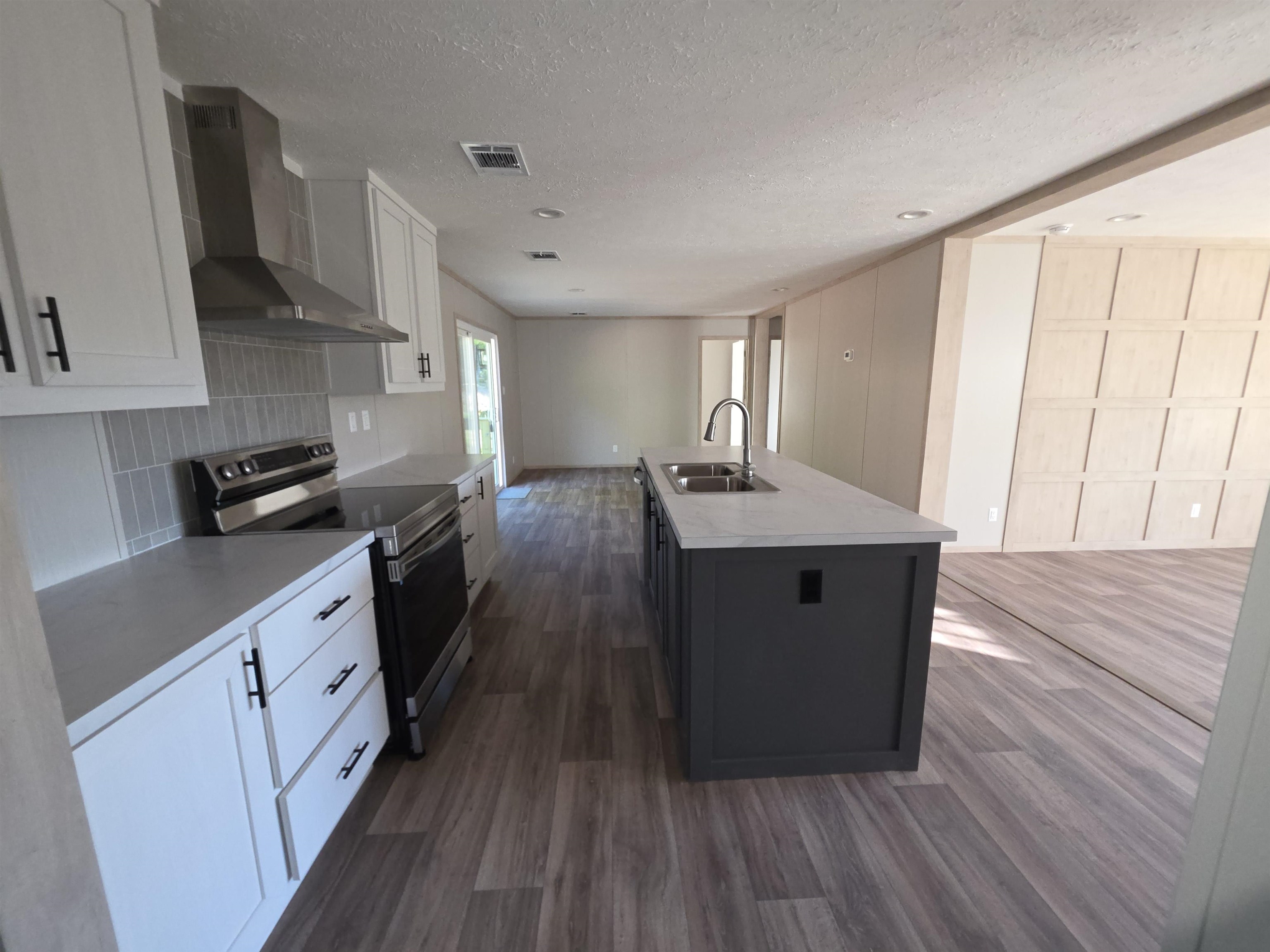 6 Pittman Drive Property Photo 10