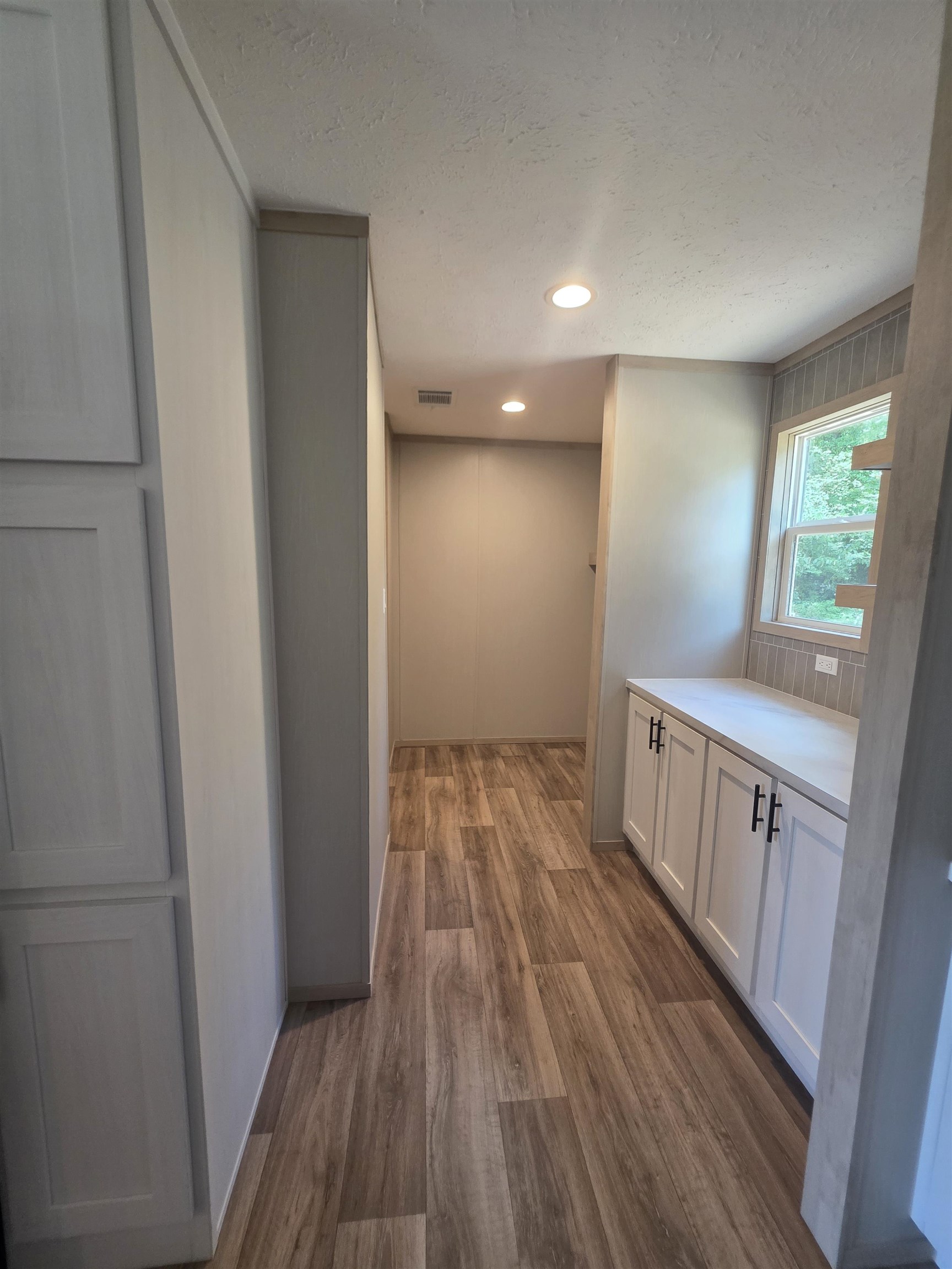 6 Pittman Drive Property Photo 21