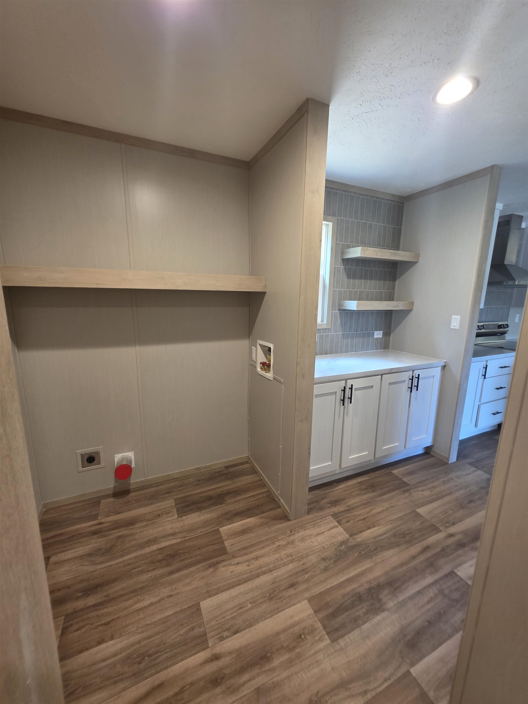 6 Pittman Drive Property Photo 32
