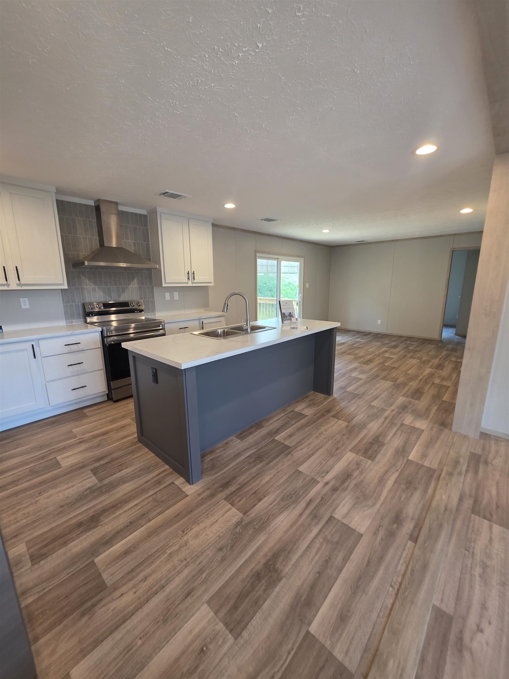6 Pittman Drive Property Photo 38