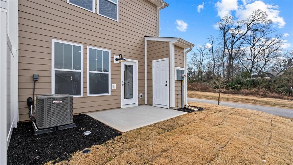 109 Dalmatian Drive Property Photo 3