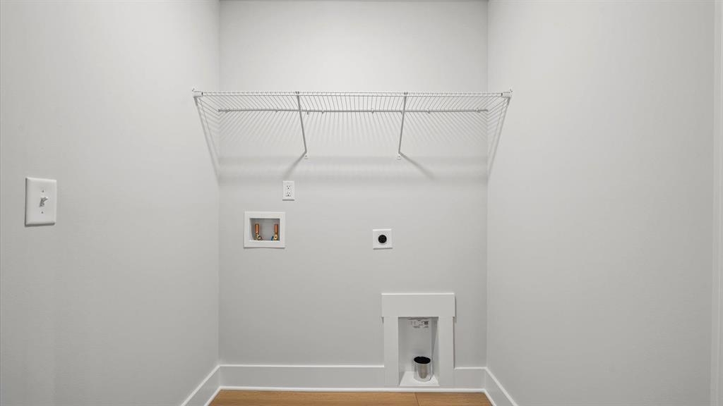 109 Dalmatian Drive Property Photo 22