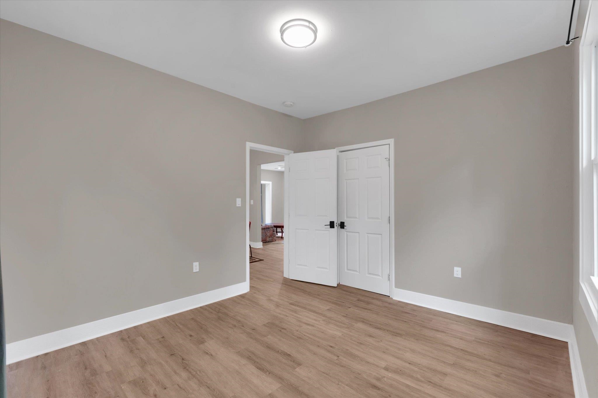 406 Cunningham Drive Property Photo 23
