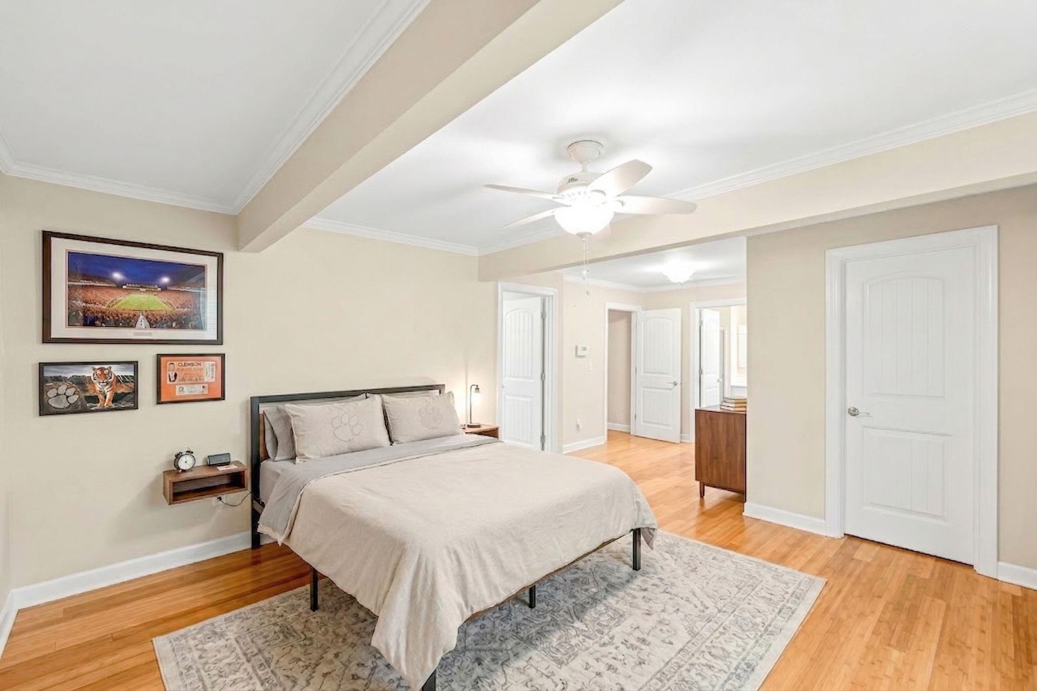 125 Houston Street Property Photo 3
