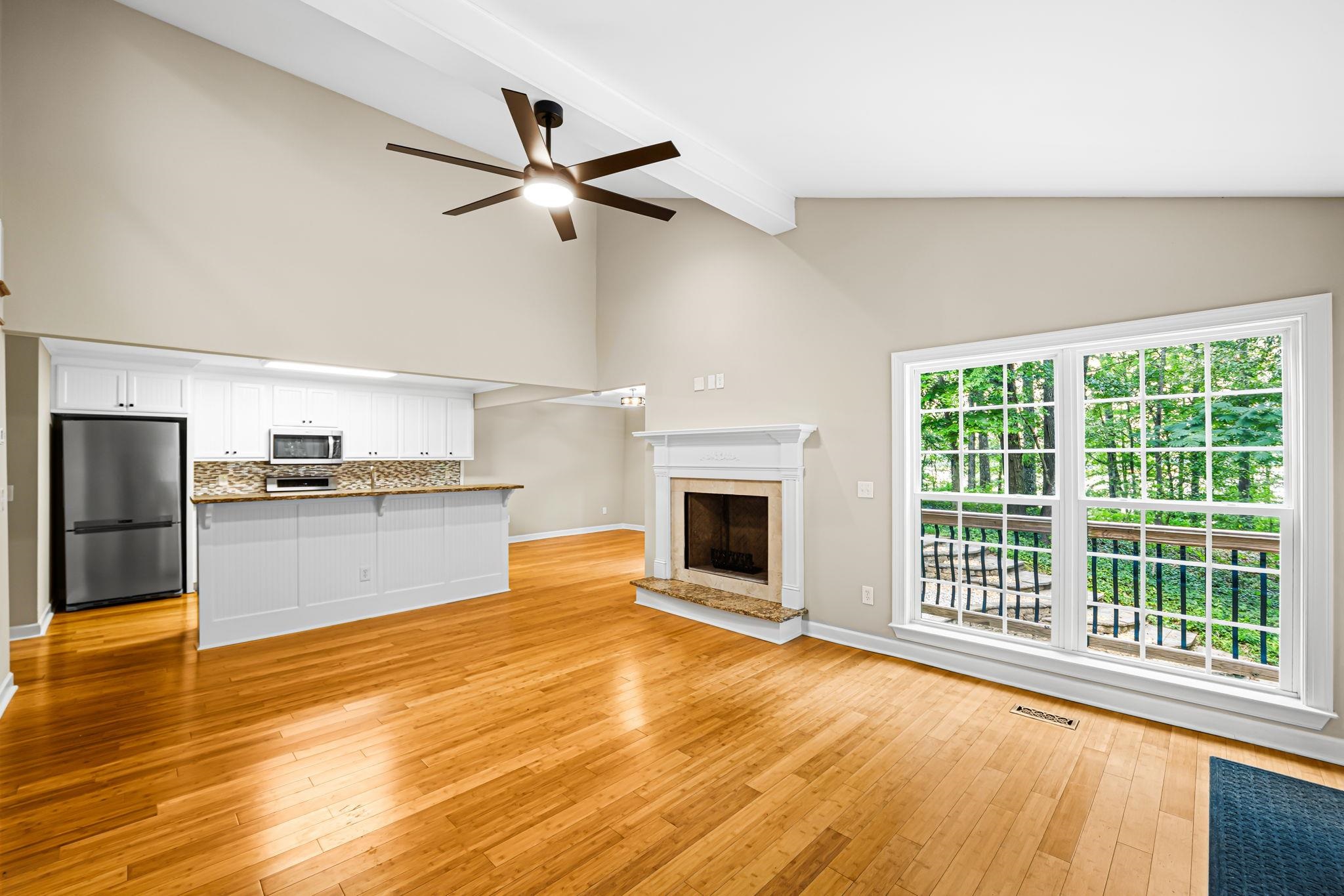 125 Houston Street Property Photo 15