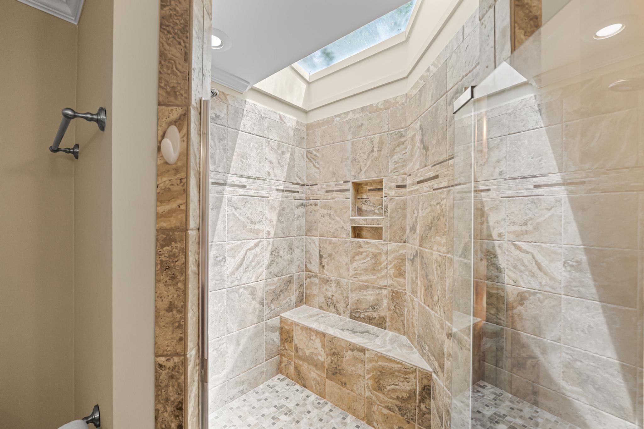 125 Houston Street Property Photo 26