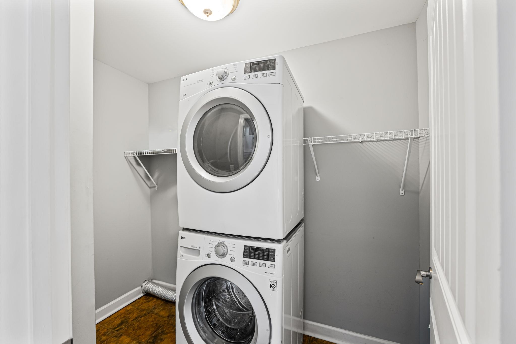 125 Houston Street Property Photo 37