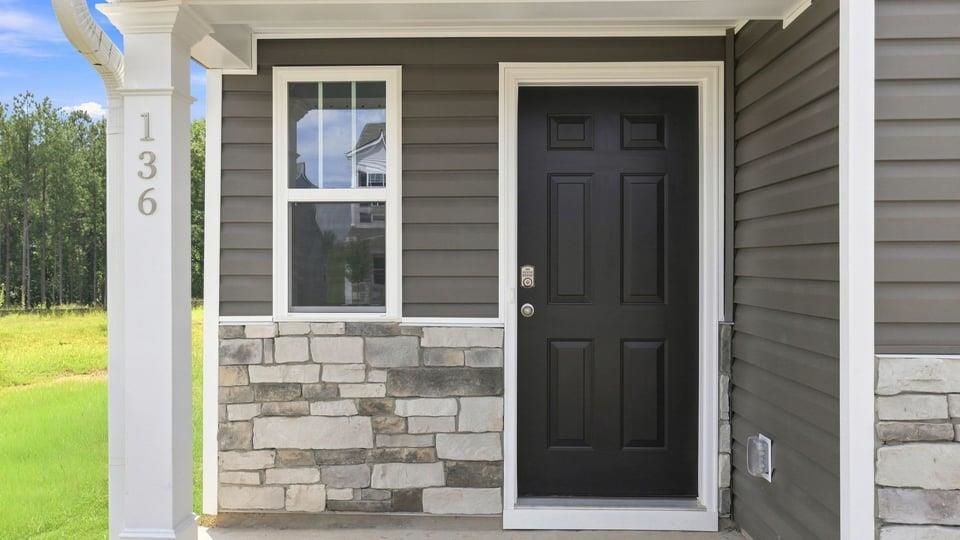 136 Lazzon Road Property Photo 3