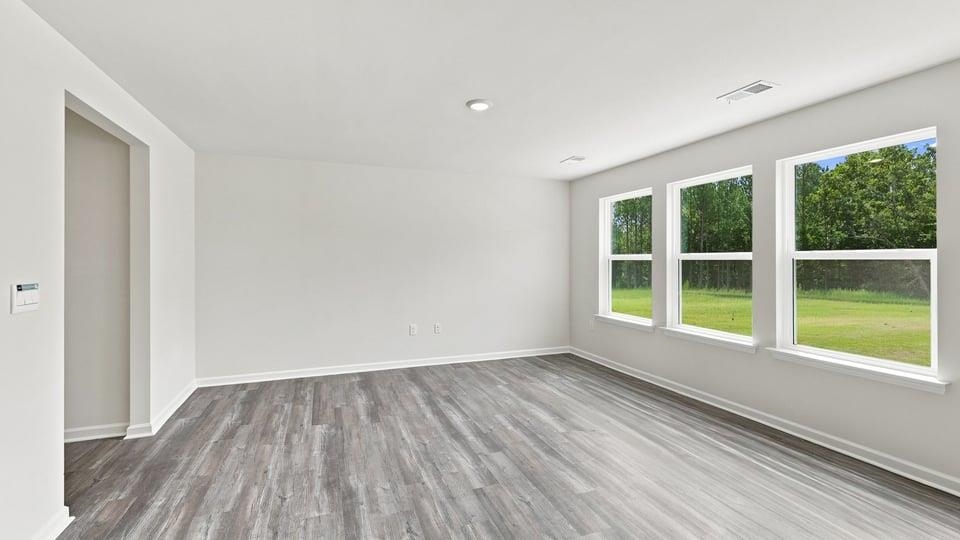 136 Lazzon Road Property Photo 7