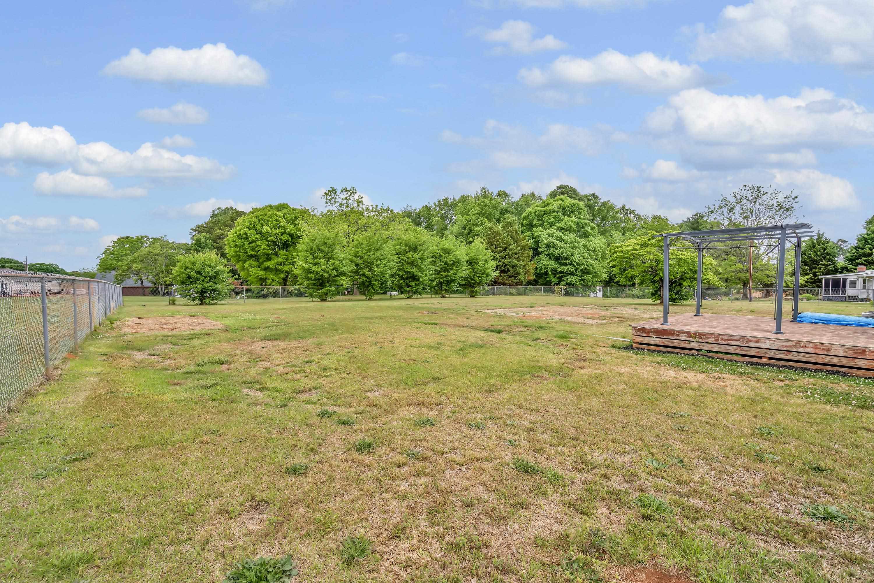 1359 Old Post Road Property Photo 25