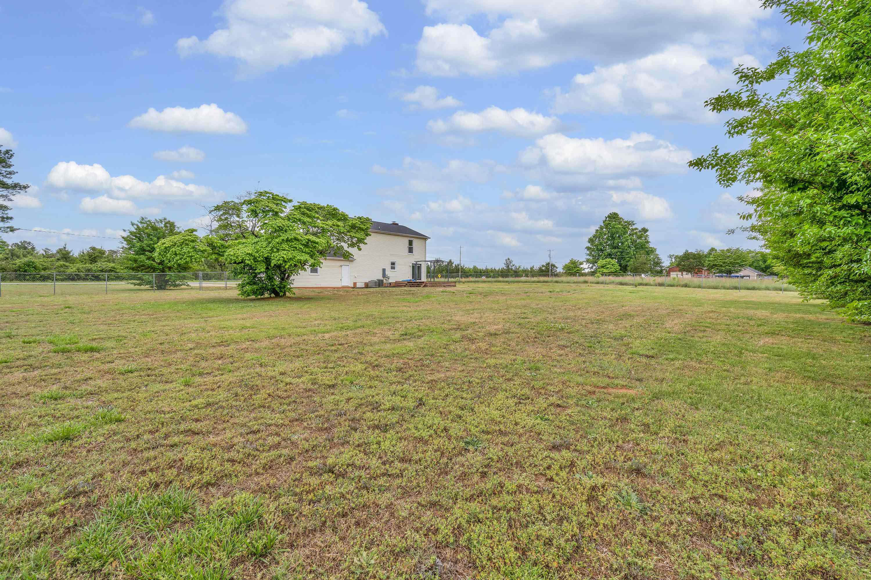 1359 Old Post Road Property Photo 26