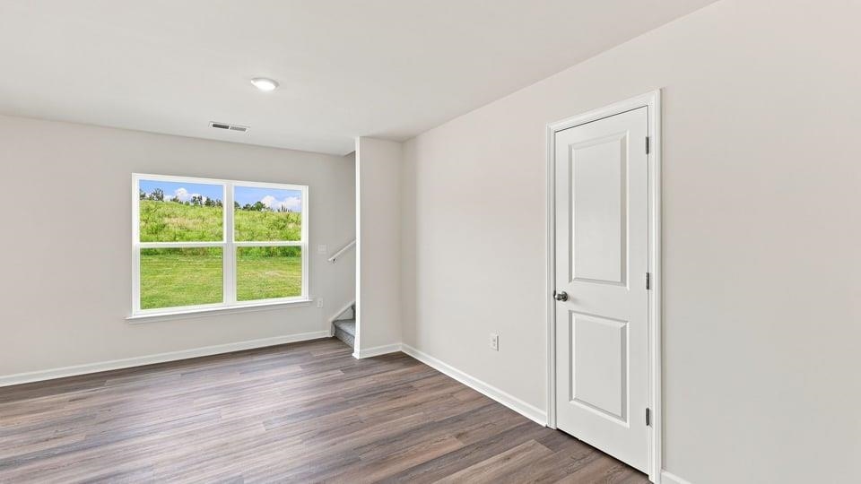 135 Lazzon Road Property Photo 9
