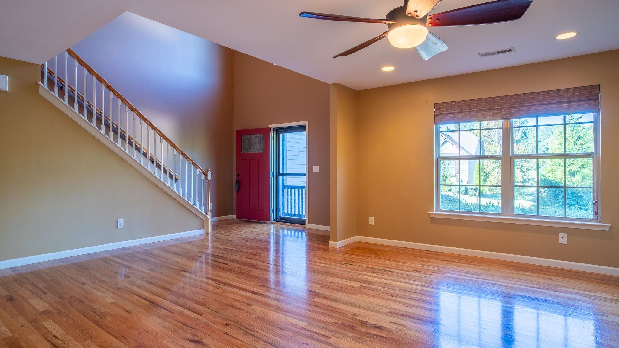 520 Abberly Lane Property Photo 8