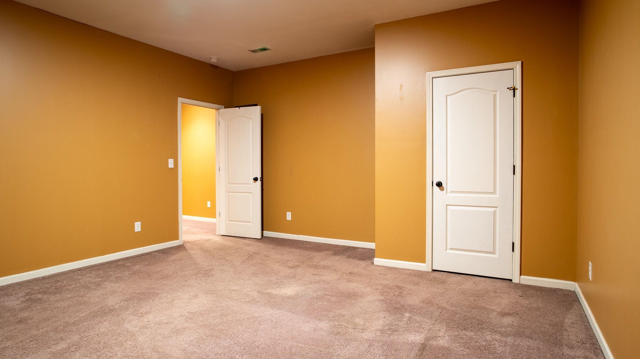 520 Abberly Lane Property Photo 17