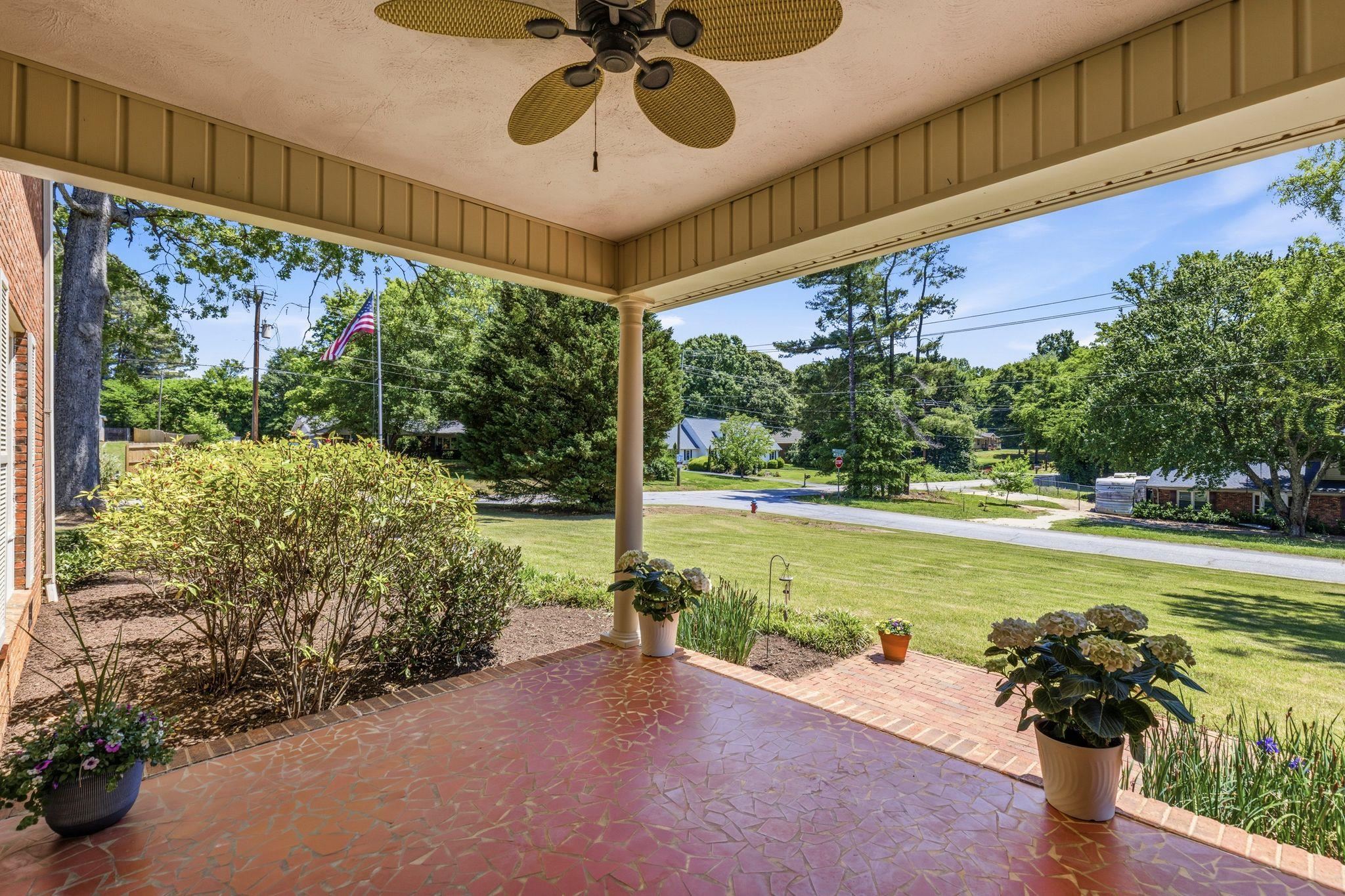 479 Ransdell Drive Property Photo 3