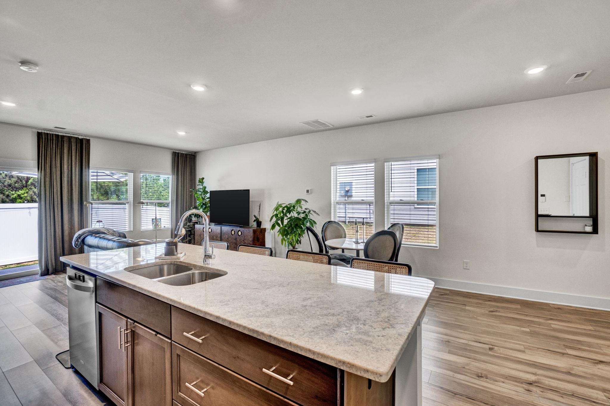 31 Centimeters Drive Property Photo 13