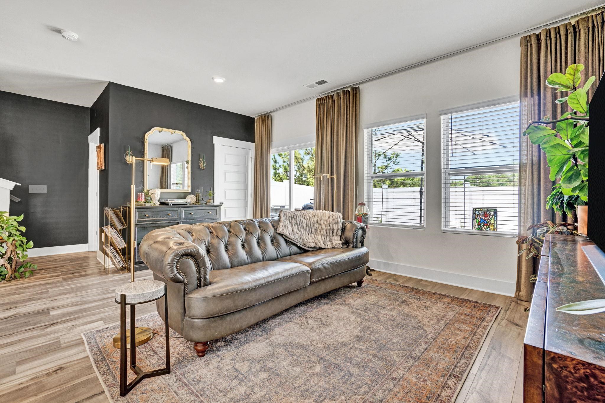 31 Centimeters Drive Property Photo 16