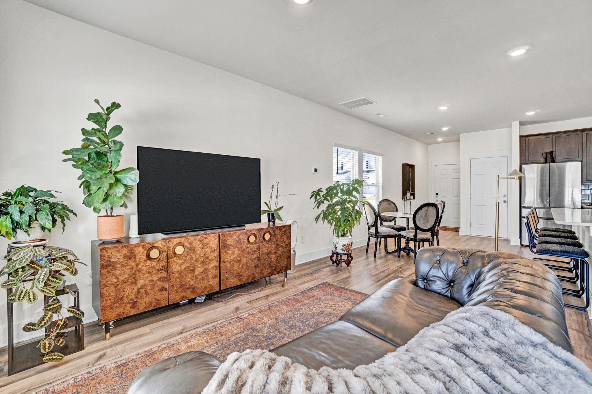 31 Centimeters Drive Property Photo 17