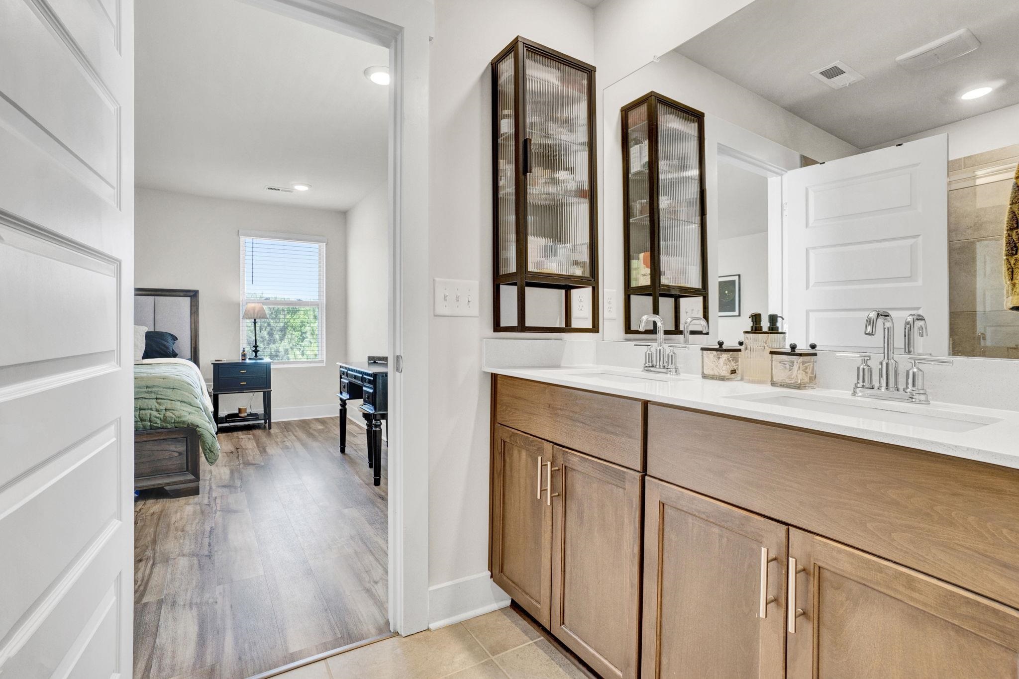31 Centimeters Drive Property Photo 29