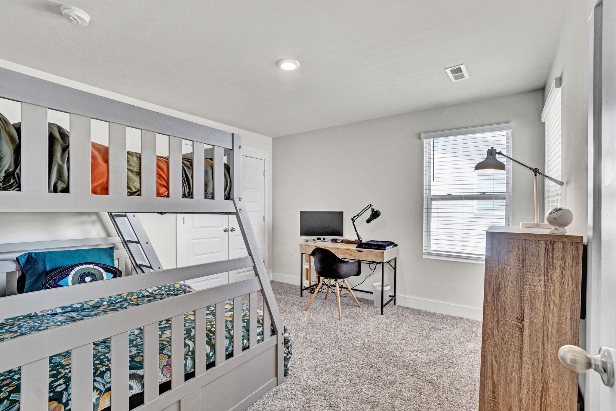 31 Centimeters Drive Property Photo 33