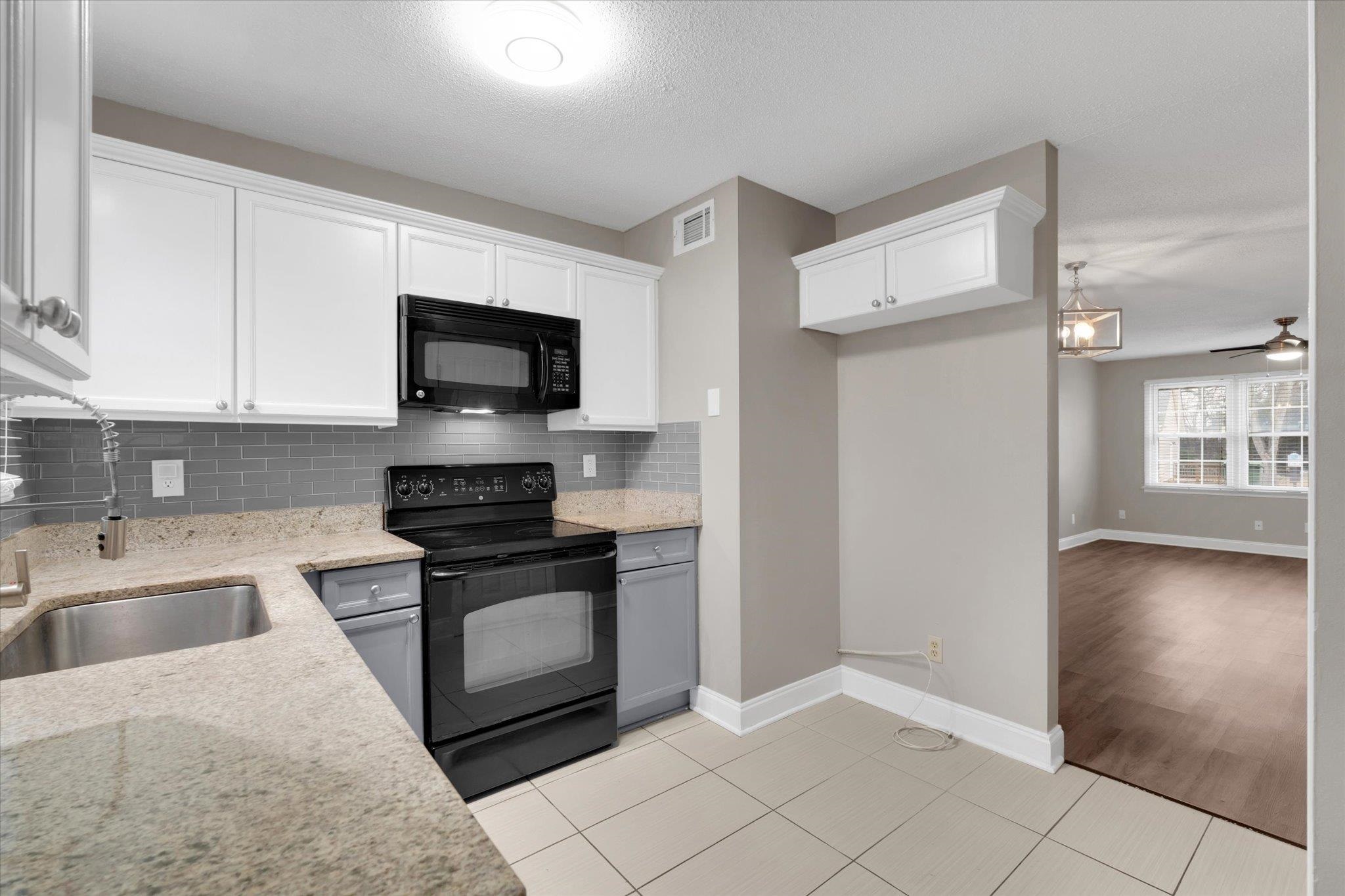 123 Trailside Lane Property Photo 14