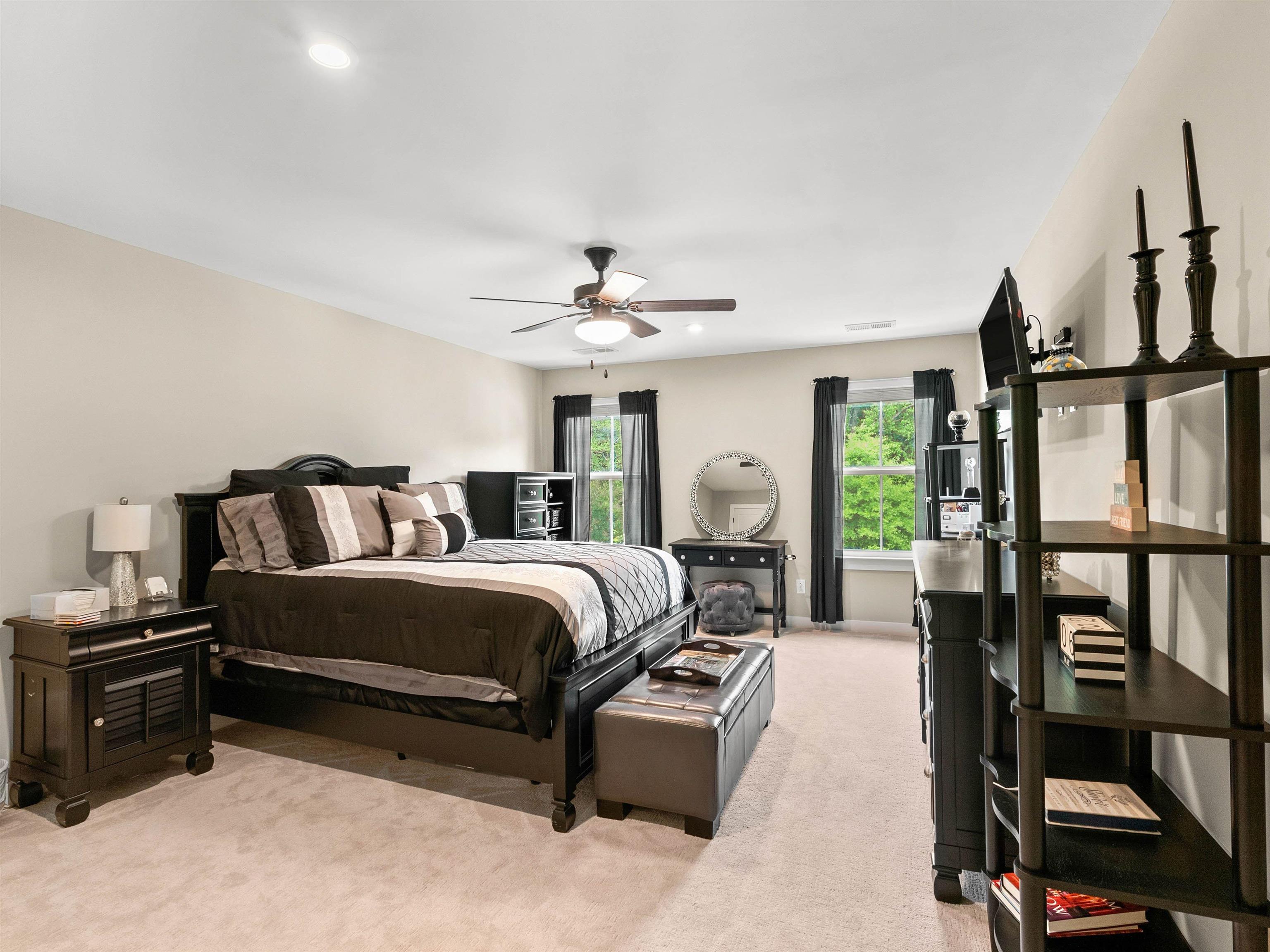 102 Mohegan Way Property Photo 39