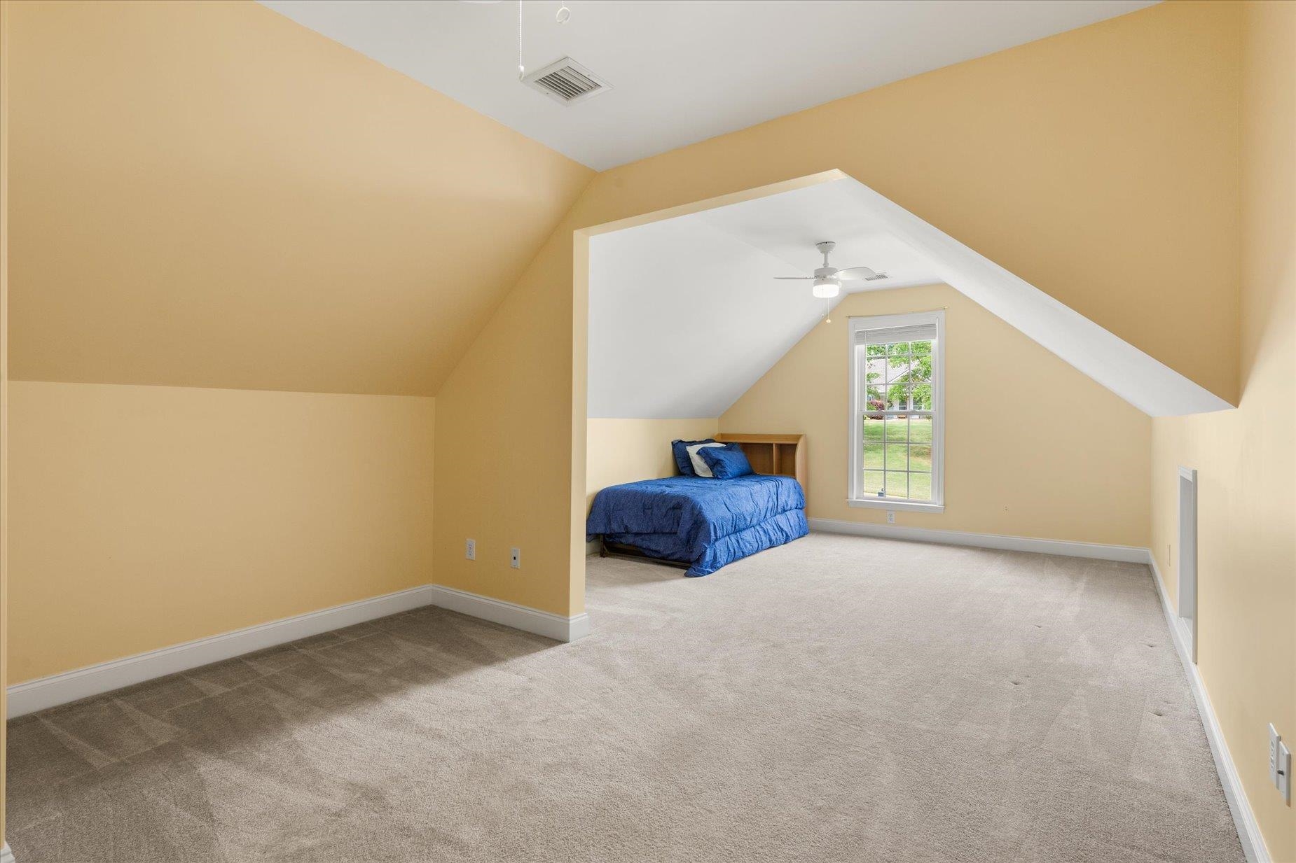 467 Sunset Pointe Drive Property Photo 34