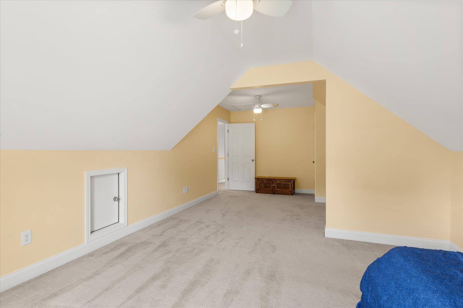 467 Sunset Pointe Drive Property Photo 35