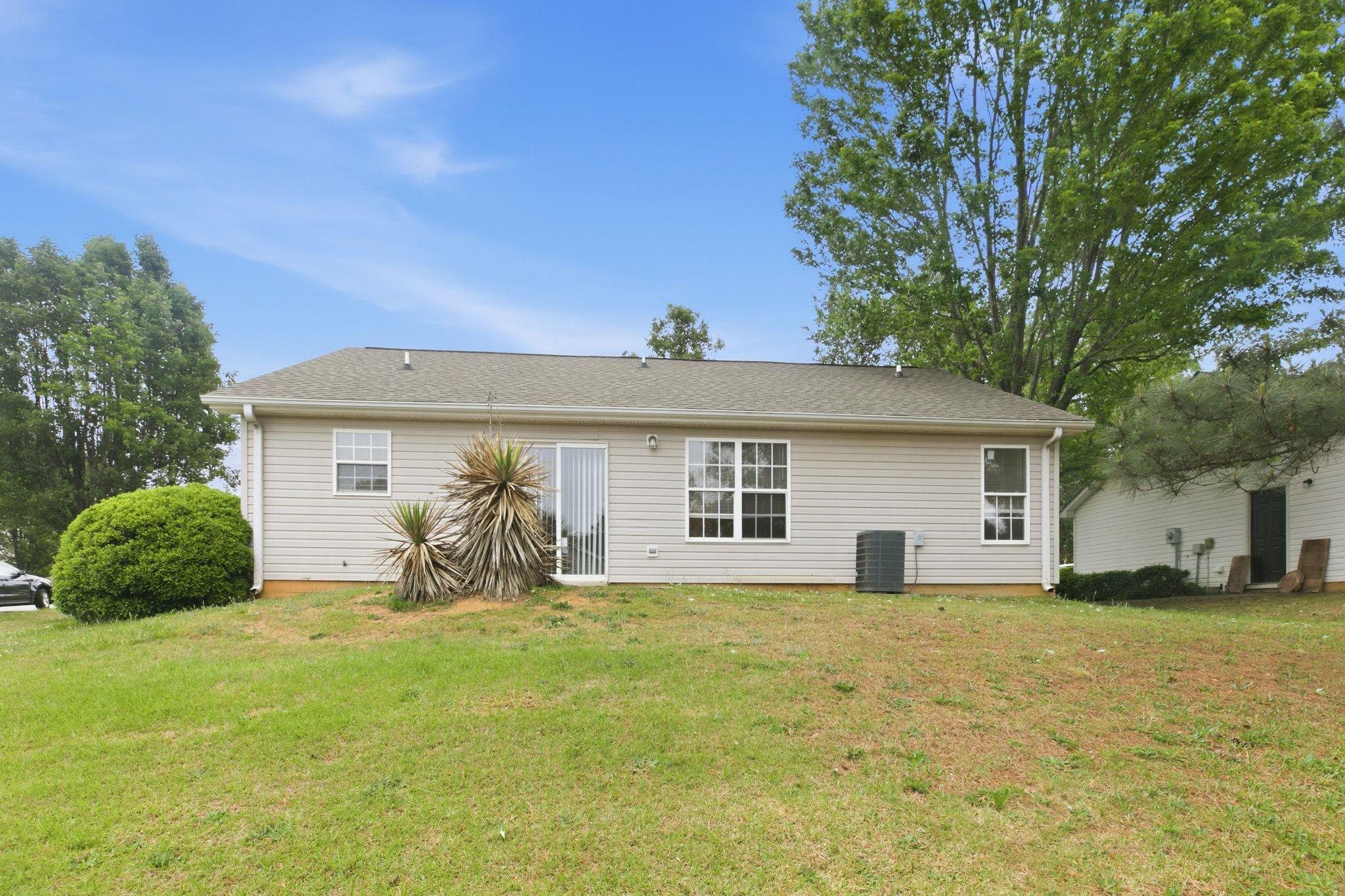 2000 Shalann Drive Property Photo 6