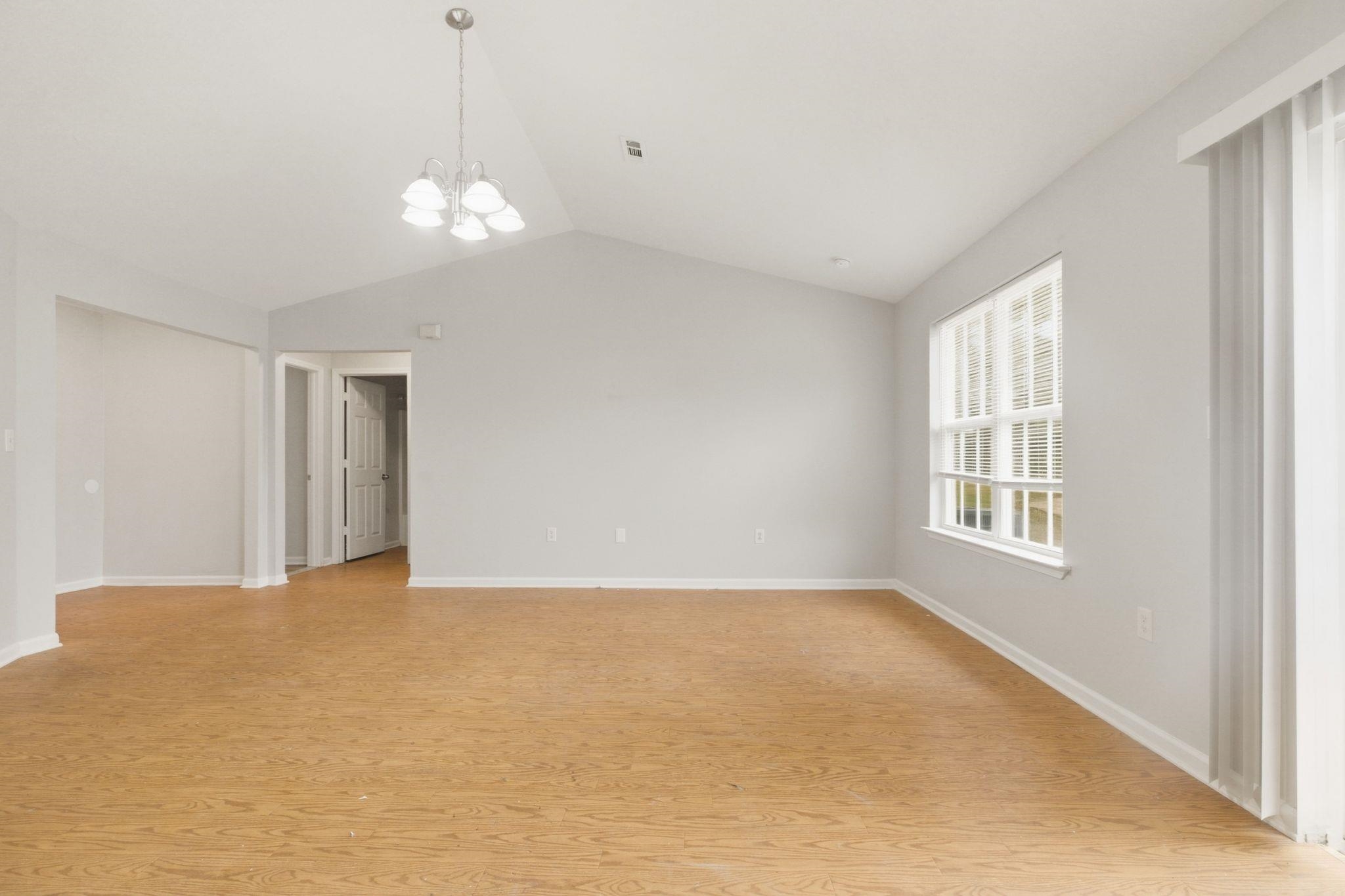 2000 Shalann Drive Property Photo 11