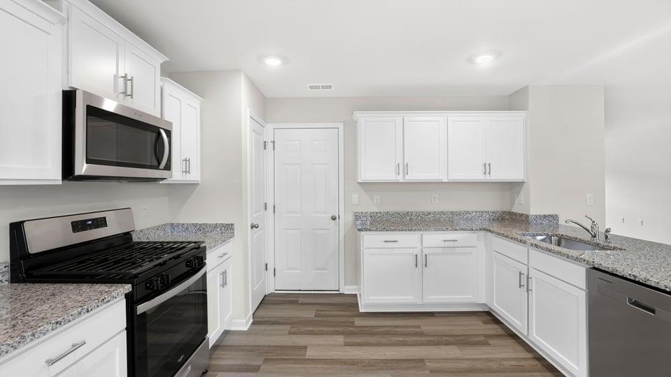 4125 Springshire Lane Property Photo 15