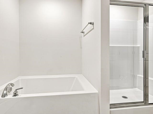 576 Landseer Drive Property Photo 32