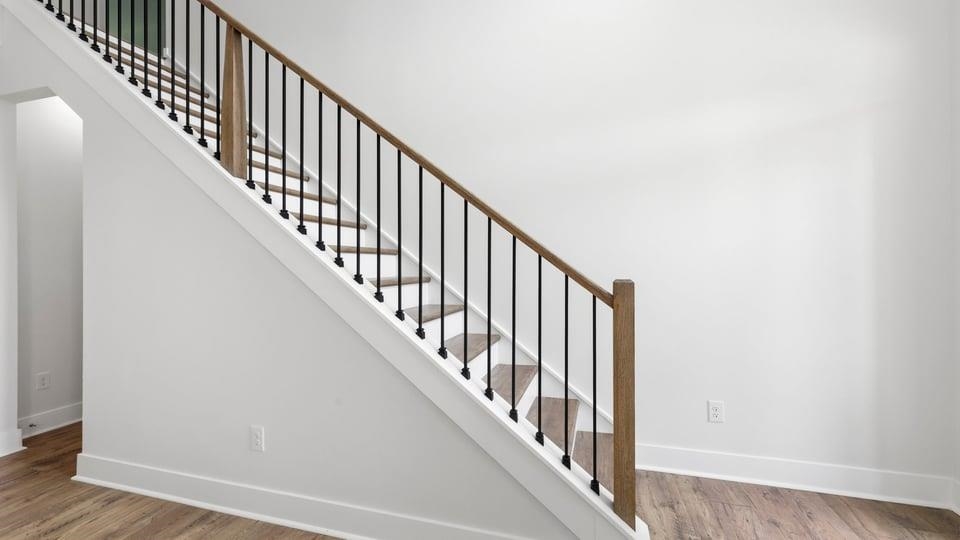496 Inchmore Drive Property Photo 21