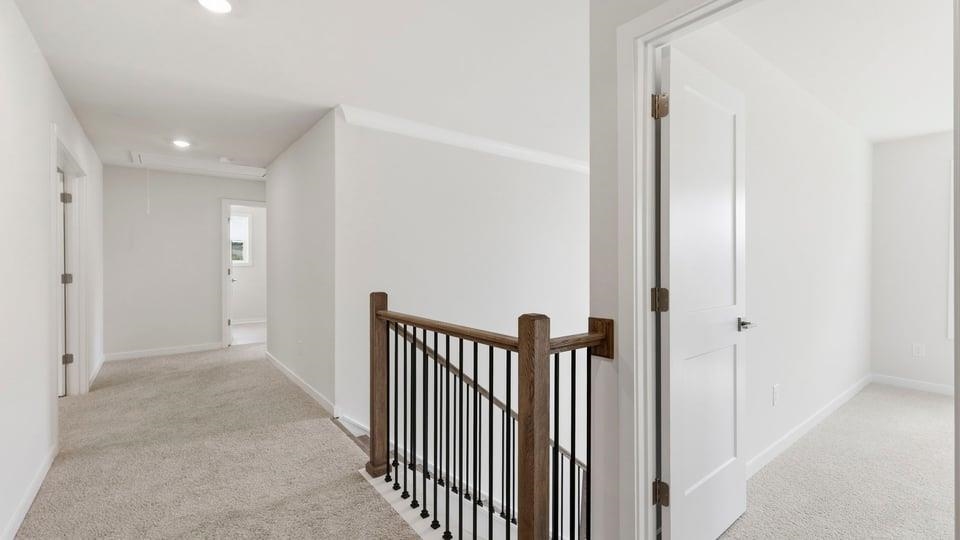 496 Inchmore Drive Property Photo 22