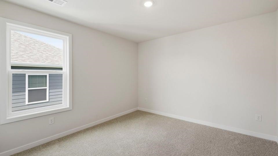496 Inchmore Drive Property Photo 26