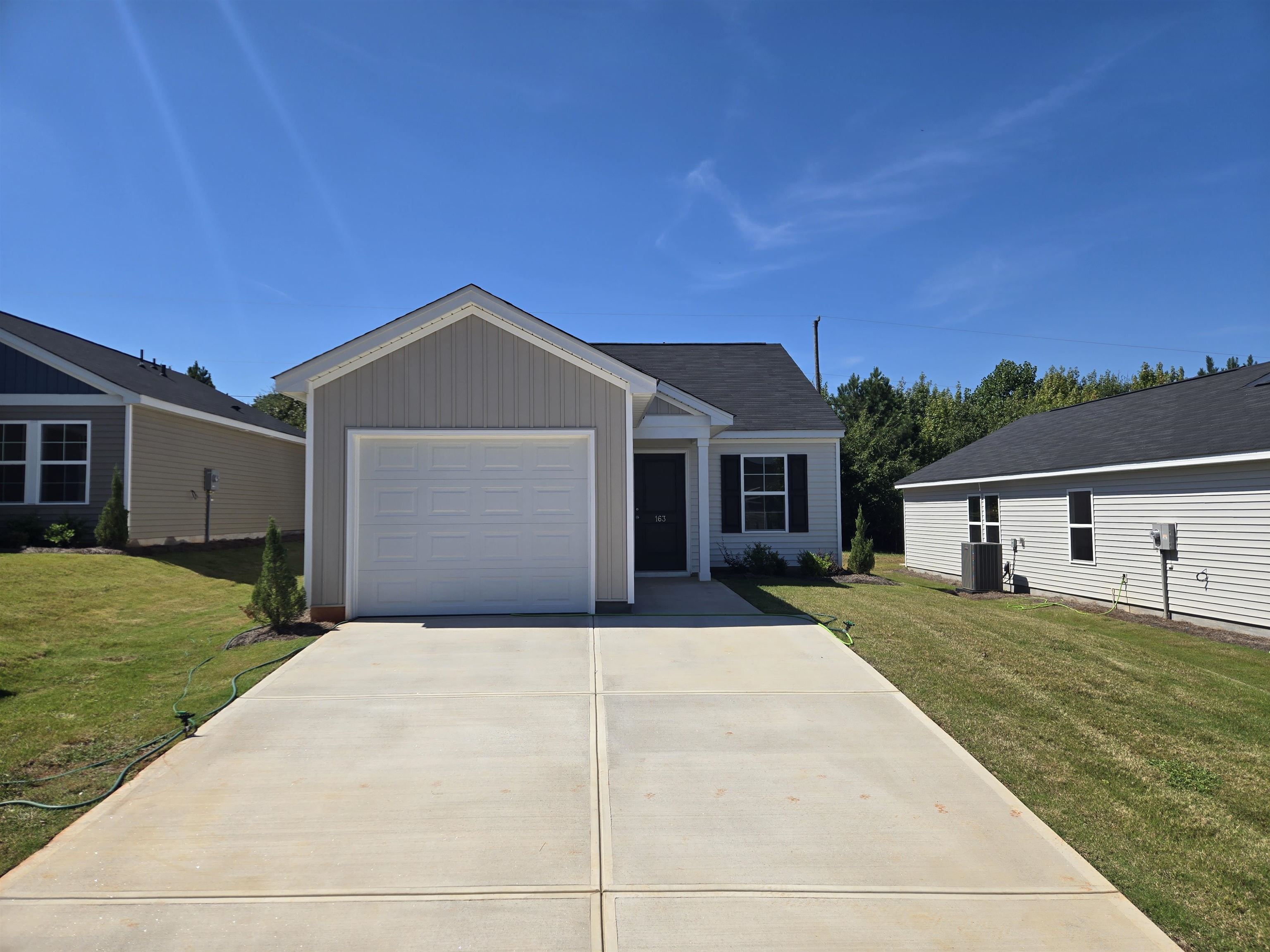 163 Cloverfield Lane Property Photo 1