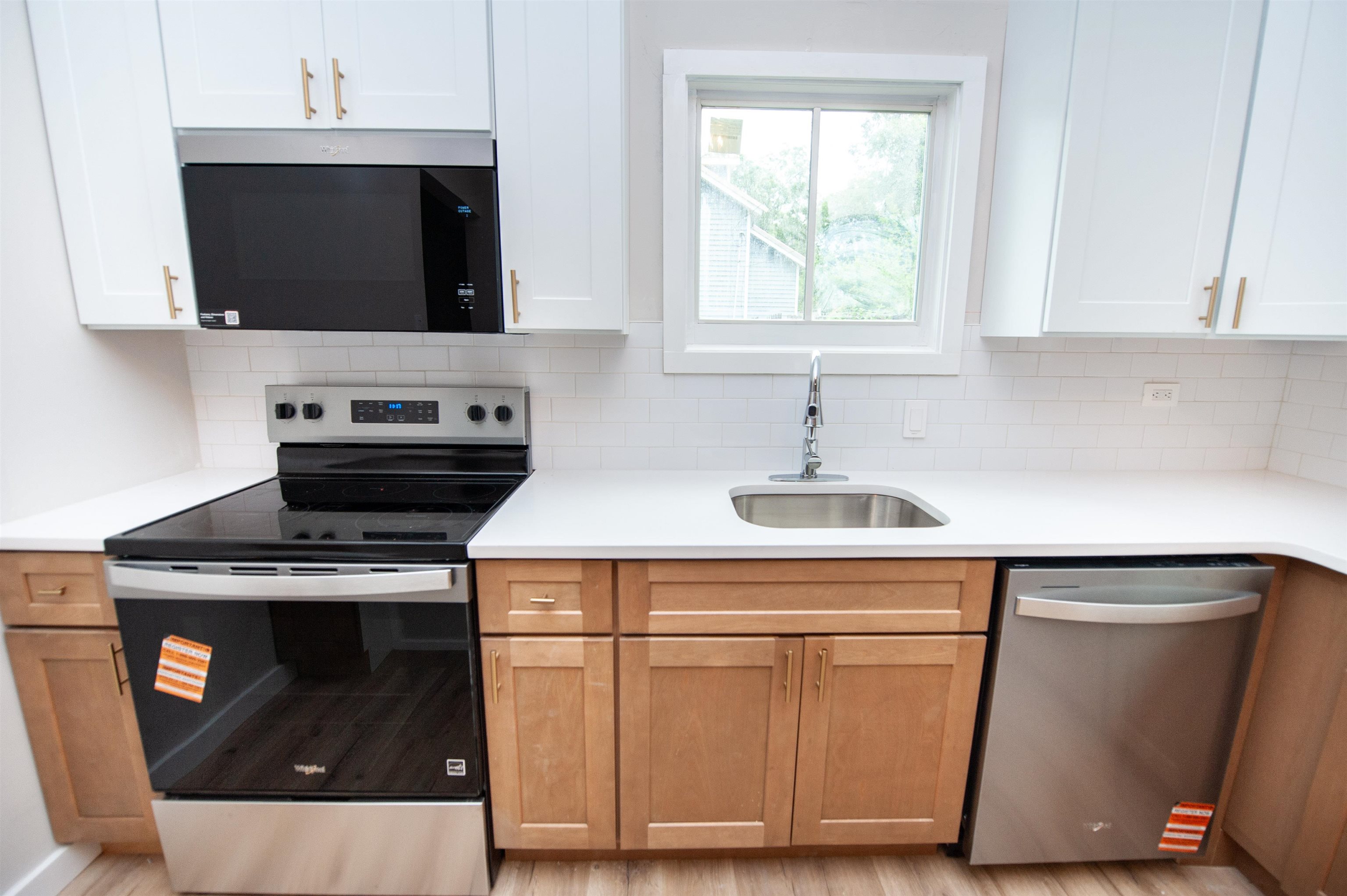 41 2nd Street Property Photo 11