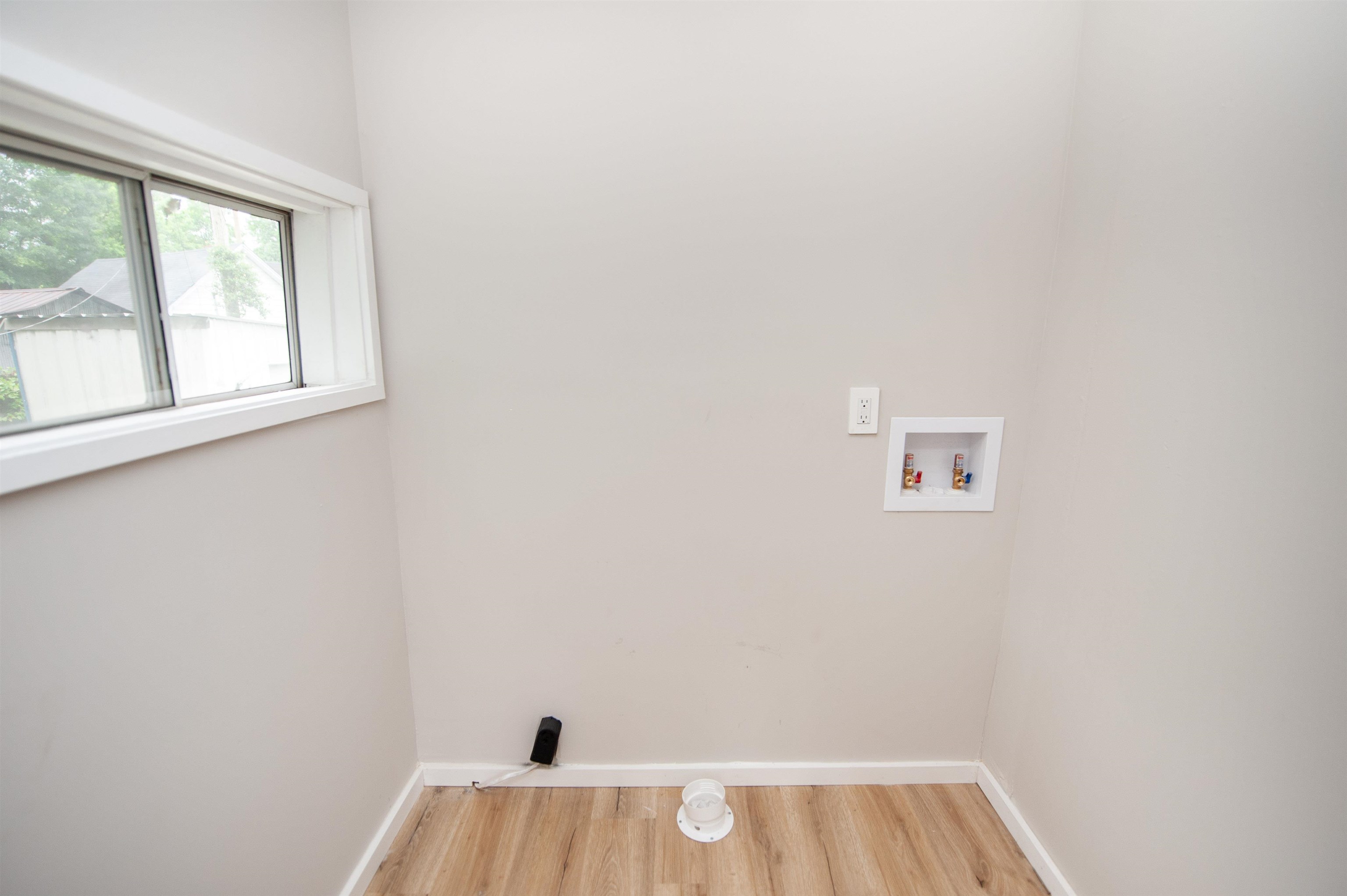 41 2nd Street Property Photo 14