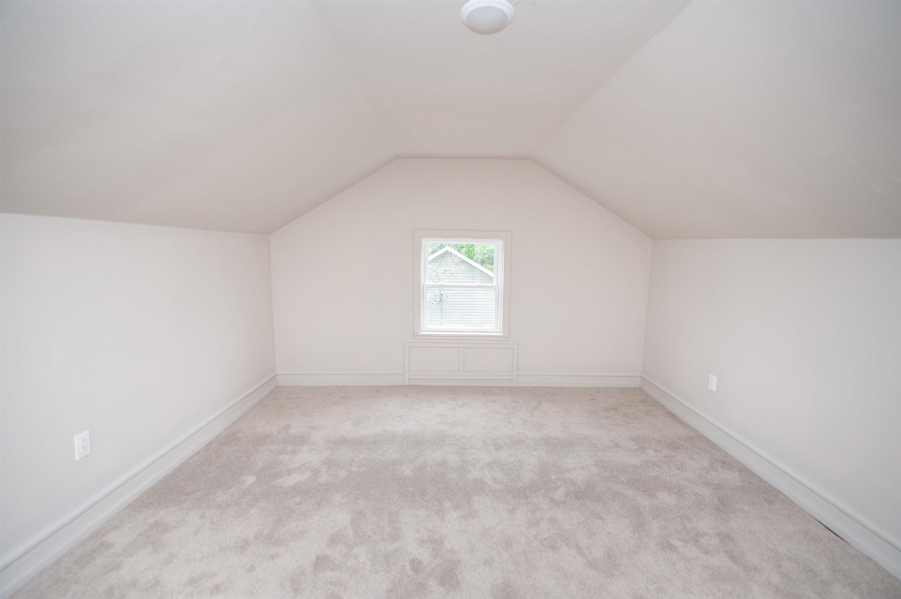 41 2nd Street Property Photo 21